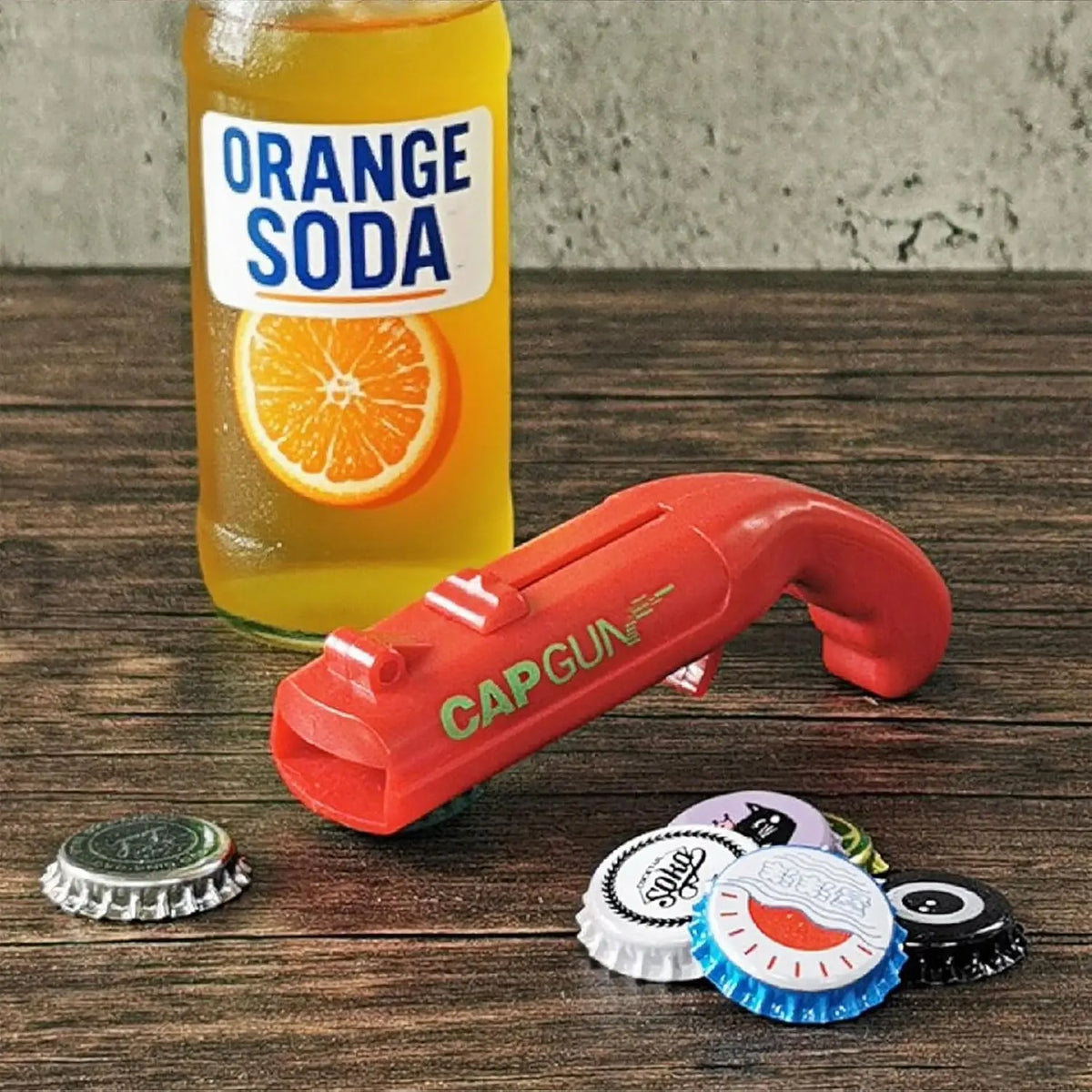 Bottle Opener, Launcher Shooter, Funny Shooting Gun, Creative Bottle Opener for Party Games, Family Parties, Outdoor Barbecue LM